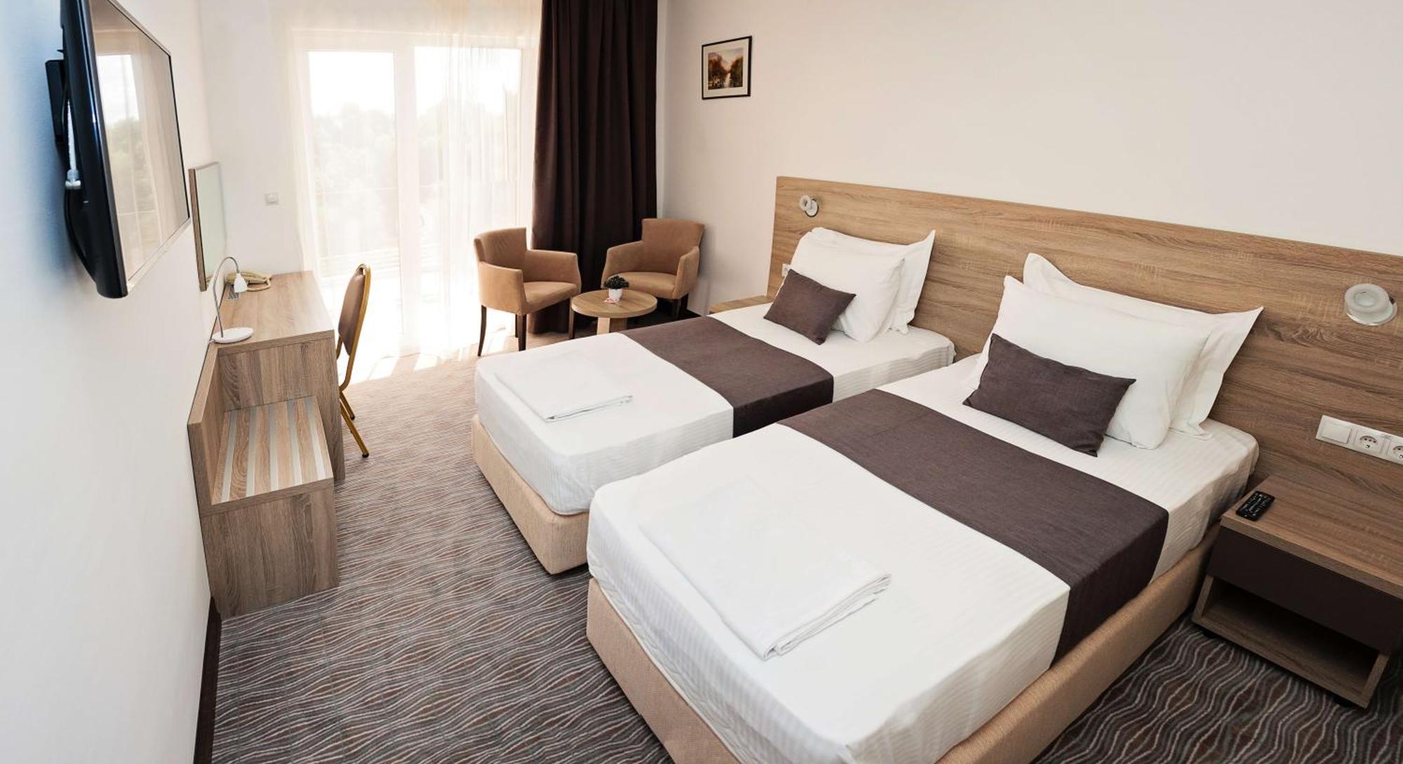 Bosphorus Hotel Aleksinac Eksteriør bilde
