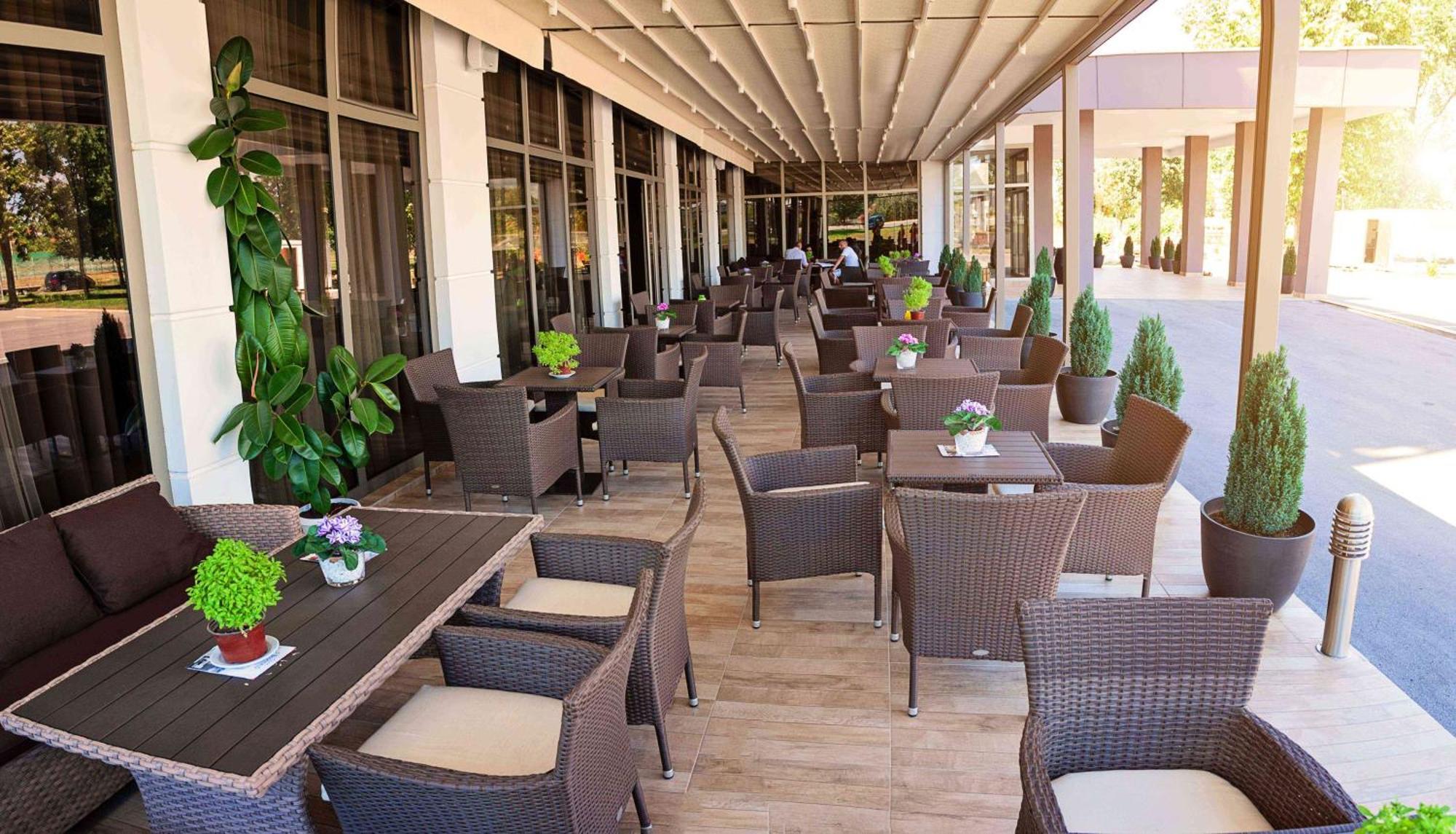 Bosphorus Hotel Aleksinac Eksteriør bilde